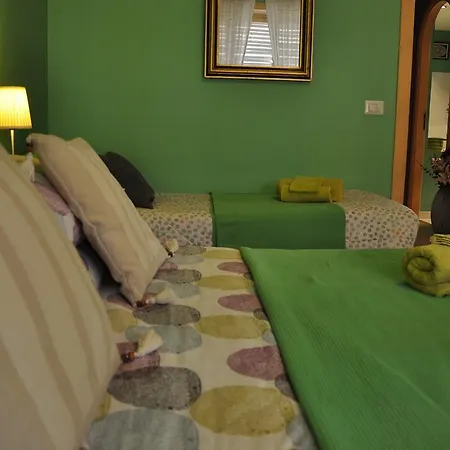 Capocchia House לינה וארוחת בוקר רומא