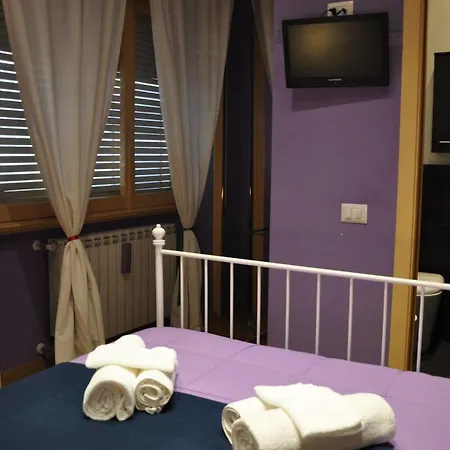 Capocchia House 3* רומא